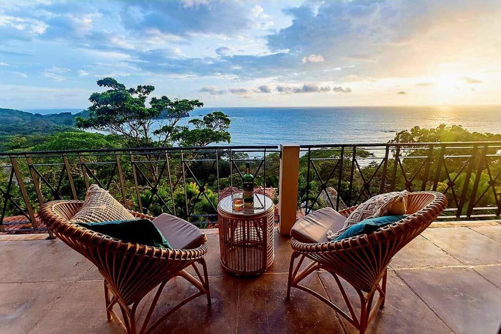 Villa Amor Del Mar With Breathtaking View Of Ocean & Jungle Dominical Eksteriør bilde