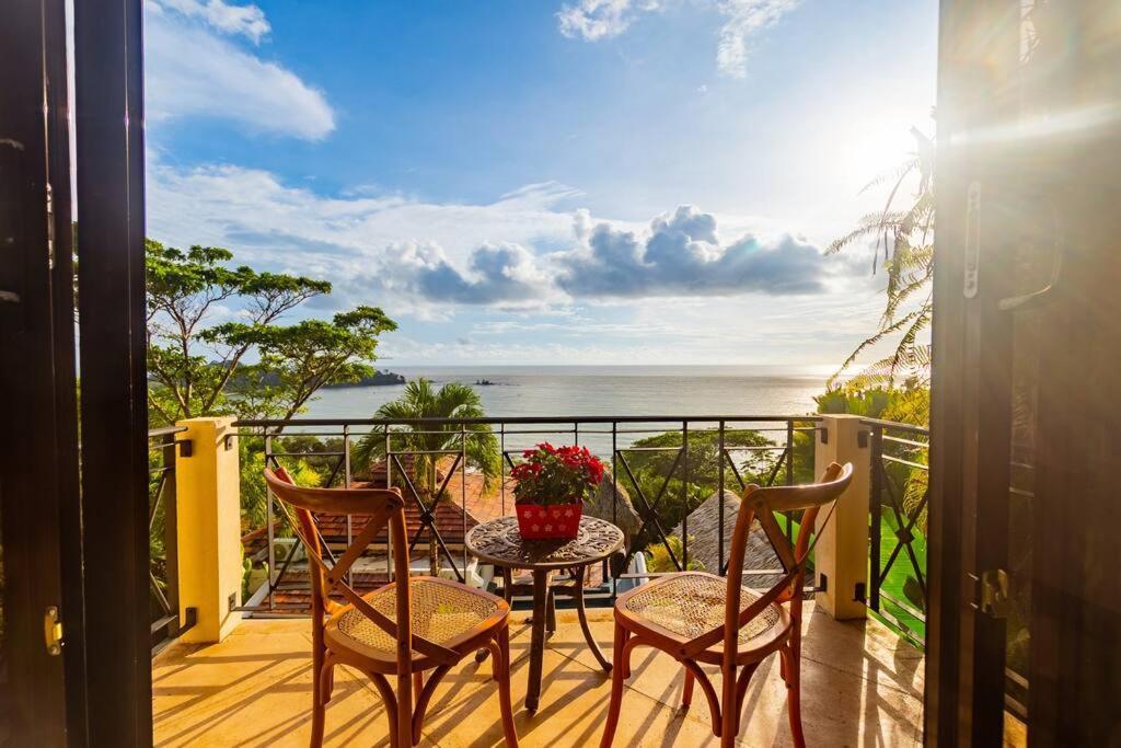 Villa Amor Del Mar With Breathtaking View Of Ocean & Jungle Dominical Eksteriør bilde
